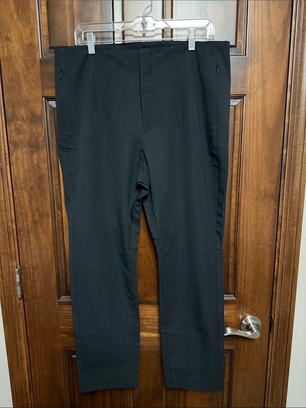 Old Navy Polished Pixie Skinny Women’s Trousers